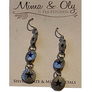 Mima & Oly Cascade of SIlver Circles with Stars